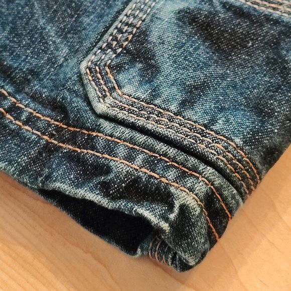 Girls Jean Shorts - Arizona Jeans -  Size 8 Husky - No Fraying. - Picture 5 of 11